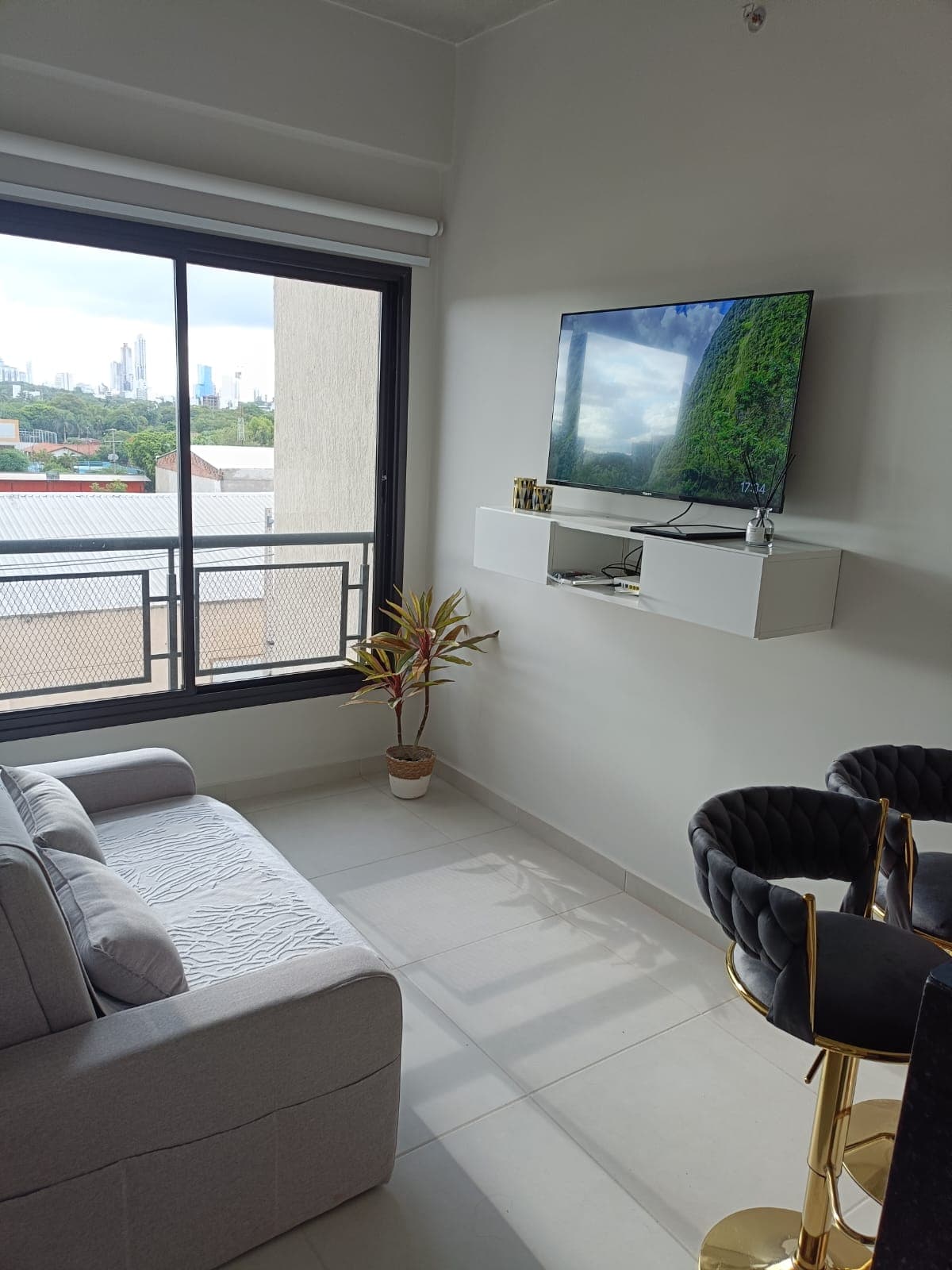 Monoambiente en edificio zuba 10 – campo grande, Luque, foto 2