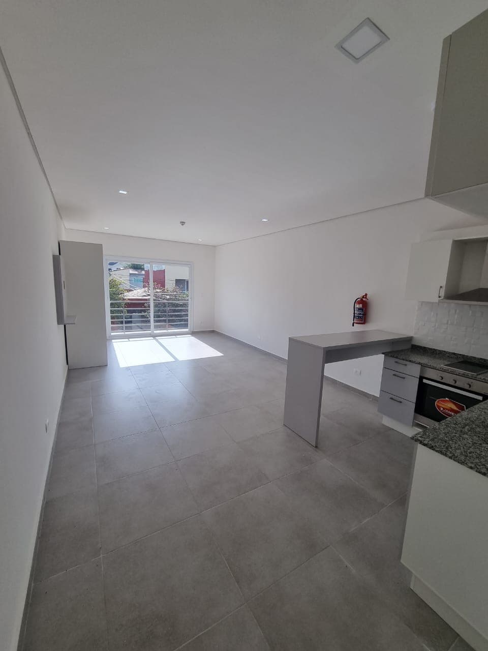 Alquilo Departamento Loft En Barrio Herrera