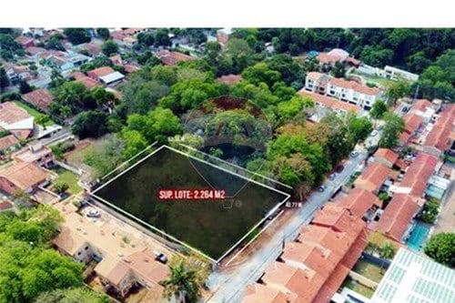 Terreno de 2.264 m2 en Lambaré - A 70m de Av. Cacique y Century Plaza