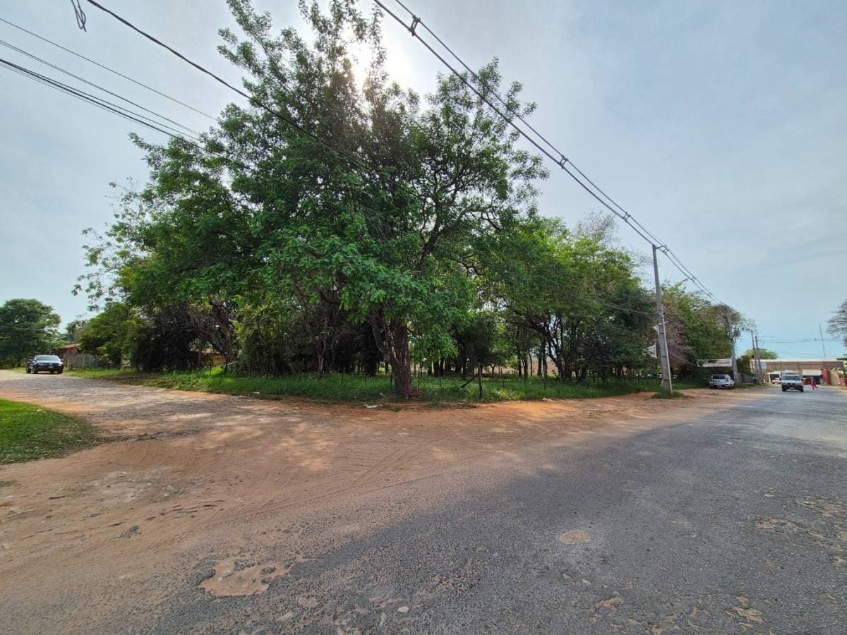 terreno en Esquina 4.028 m² – Mariano Roque Alonso (Z/ Avenida Traschaco), foto 3