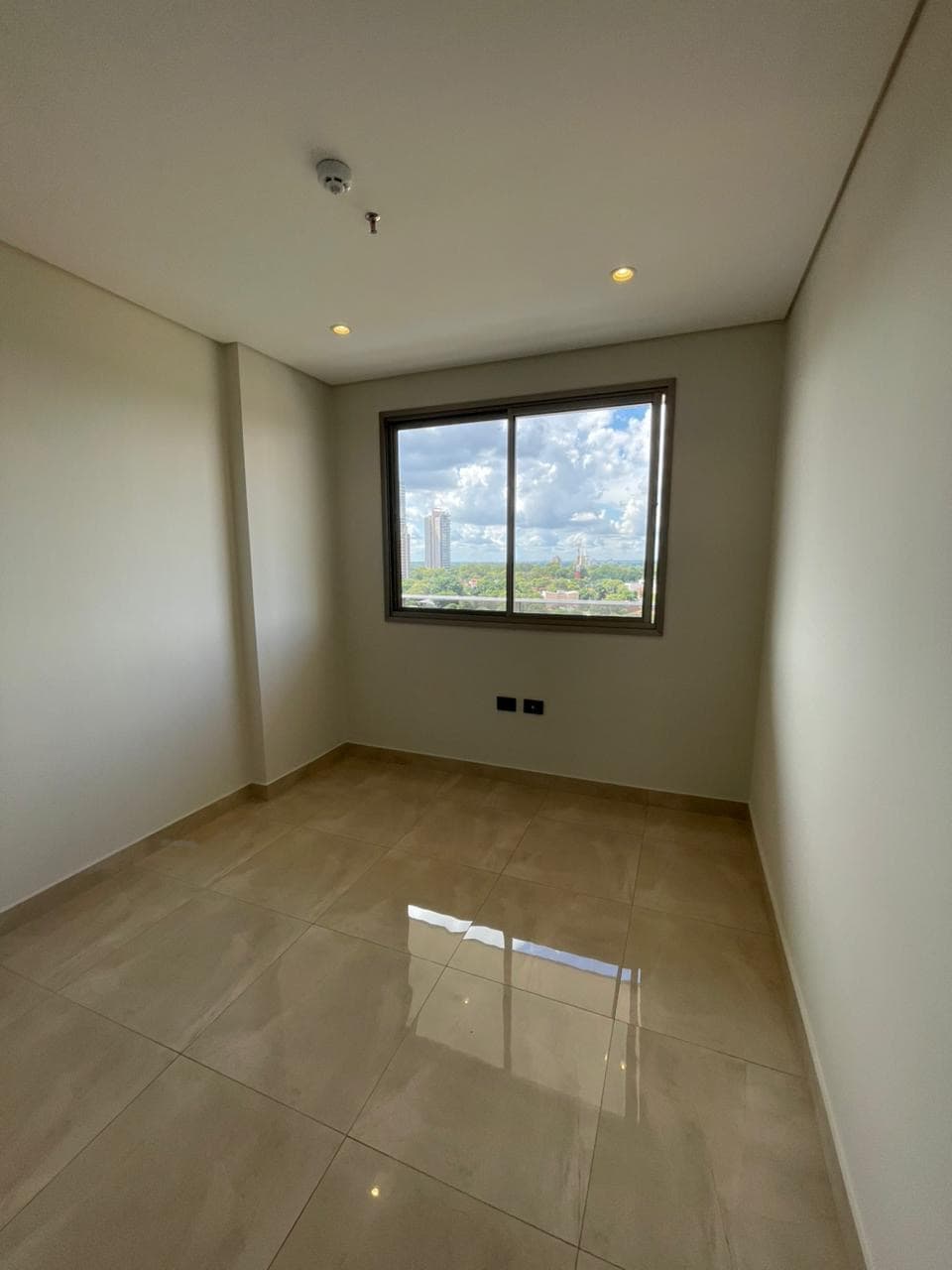 Departamento de 2 dormitorios zona sobre molaslopez, foto 4