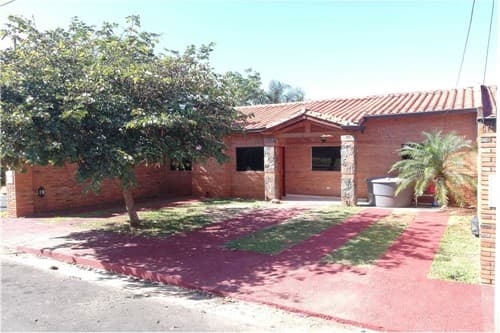 Alquilo casa en Luque