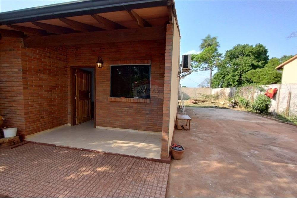 Casa en Ñemby a 1km de acceso sur, foto 3