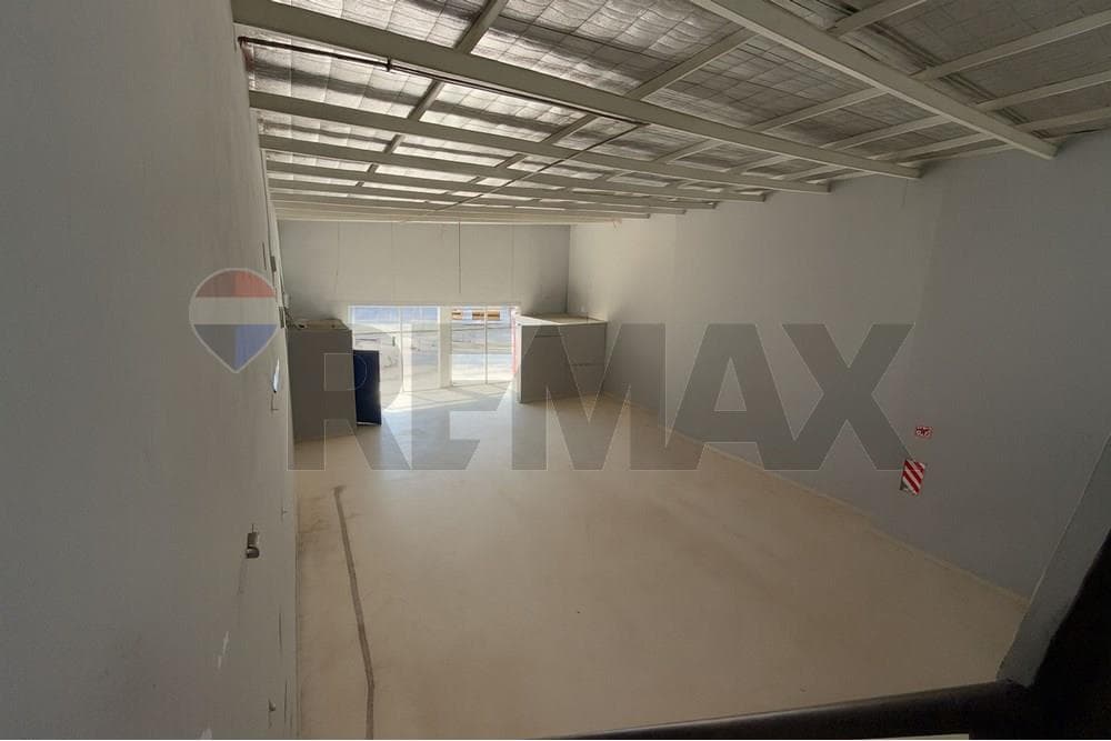 Salon comercial en cuidad nueva, foto 2