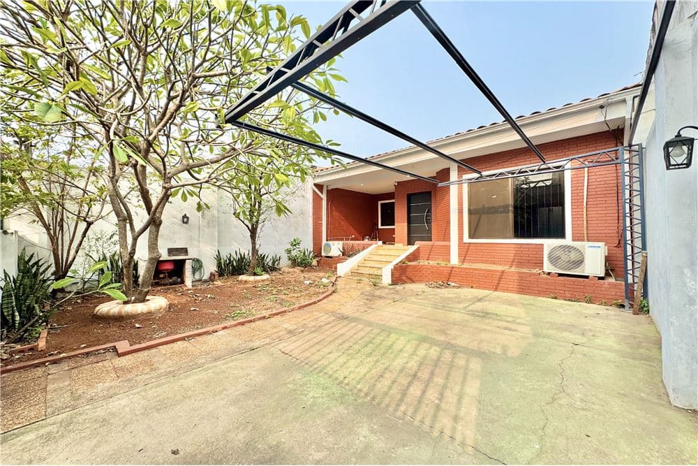 Vendo casa en barrio ciudad nueva