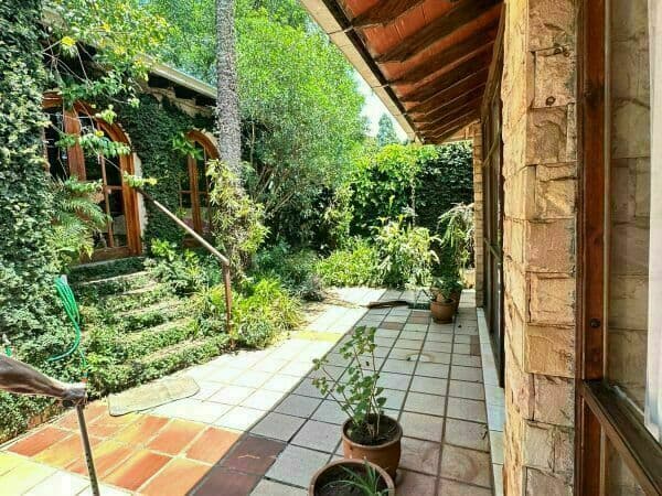 de Hermosa Casa Amoblada – Encarnación, foto 1