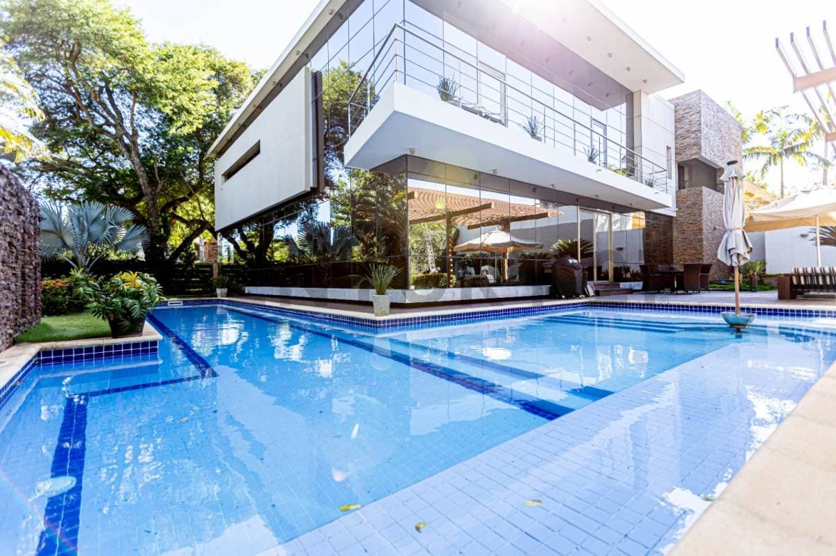 EN VENTA – Residencia Exclusiva De 4 Dormitorios En Condominio En Luque, foto 4