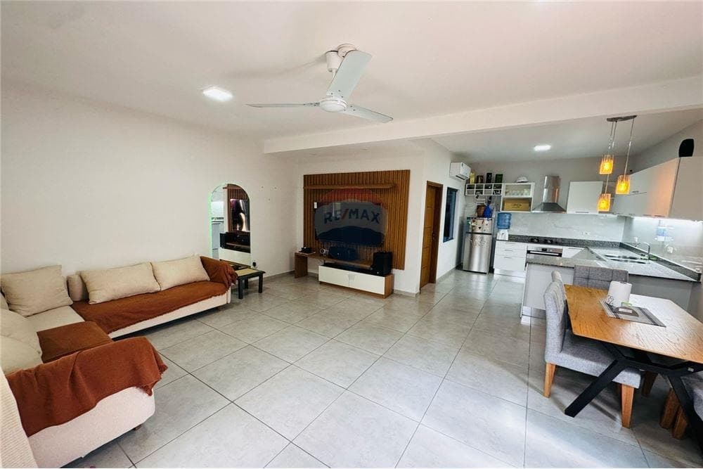 Casa - Venta - Luque, Central, Paraguay, foto 4