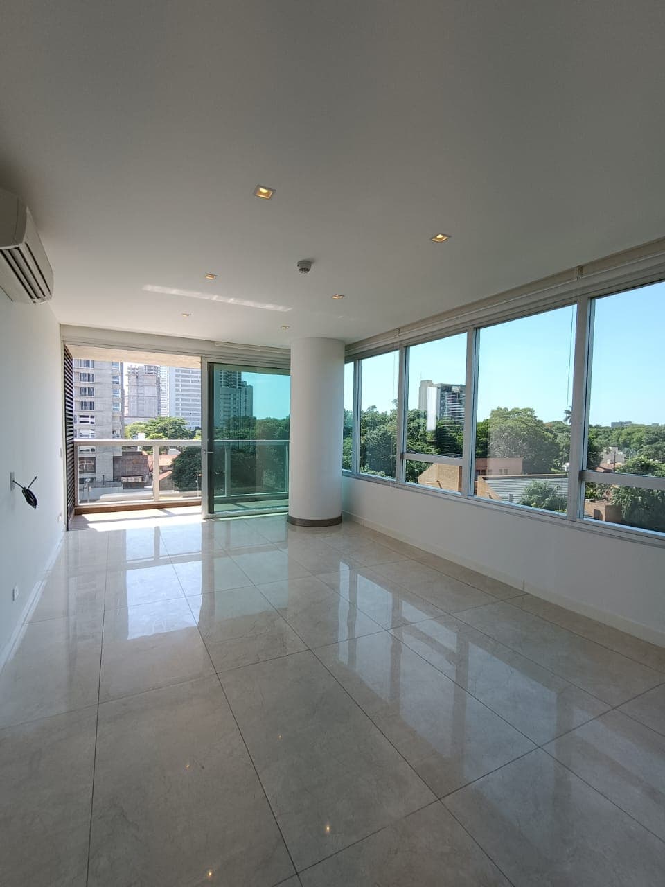 Alquilo Departamento de Lujo, Zona Paseo La Galería - CLAP8506237
