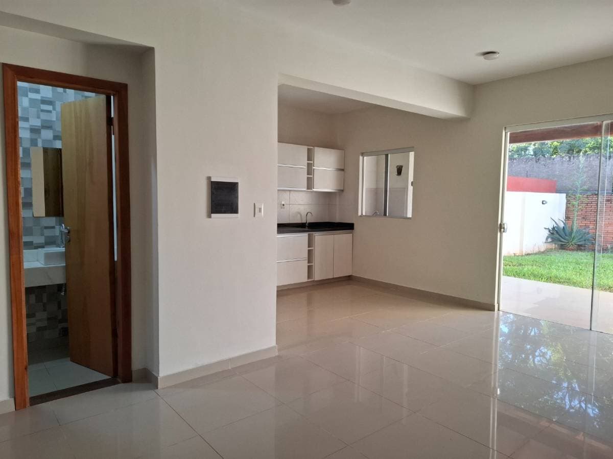 Duplex en barrio cerrado zona laguna grande San Lorenzo, foto 2