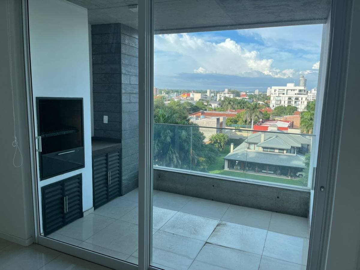 Departamento 3 dormitorios – edificio altamira Ycuá Satí, foto 4
