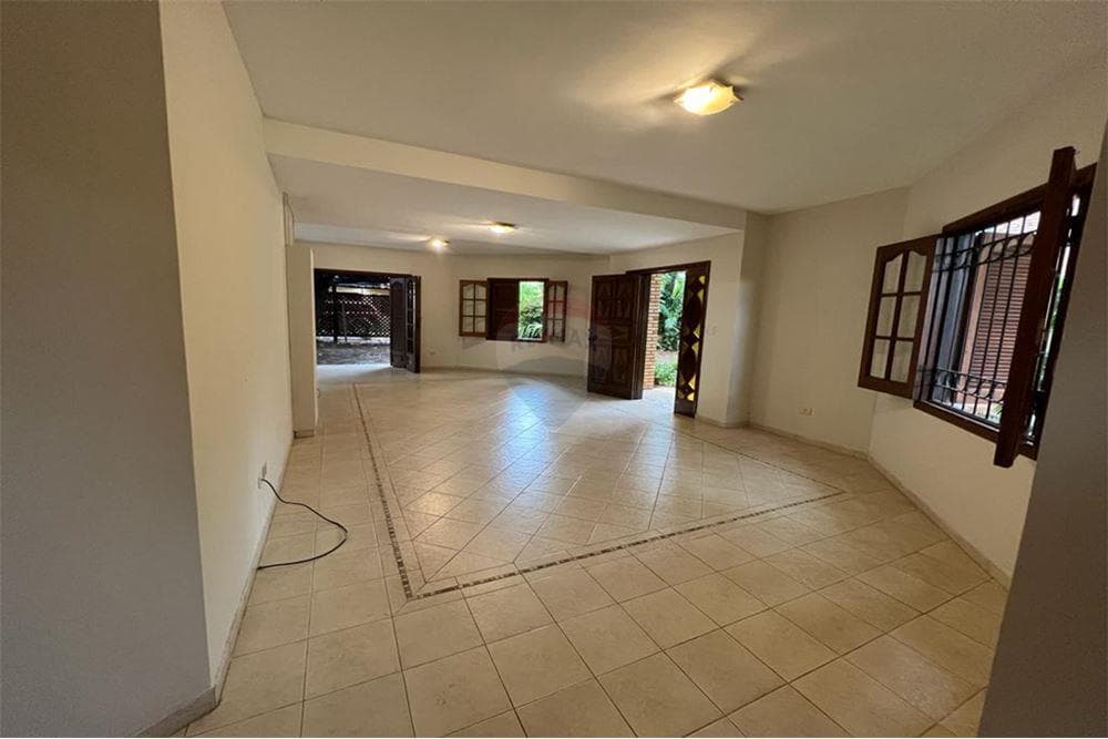 En venta 2 residencias en el bo. Villamorra, foto 3