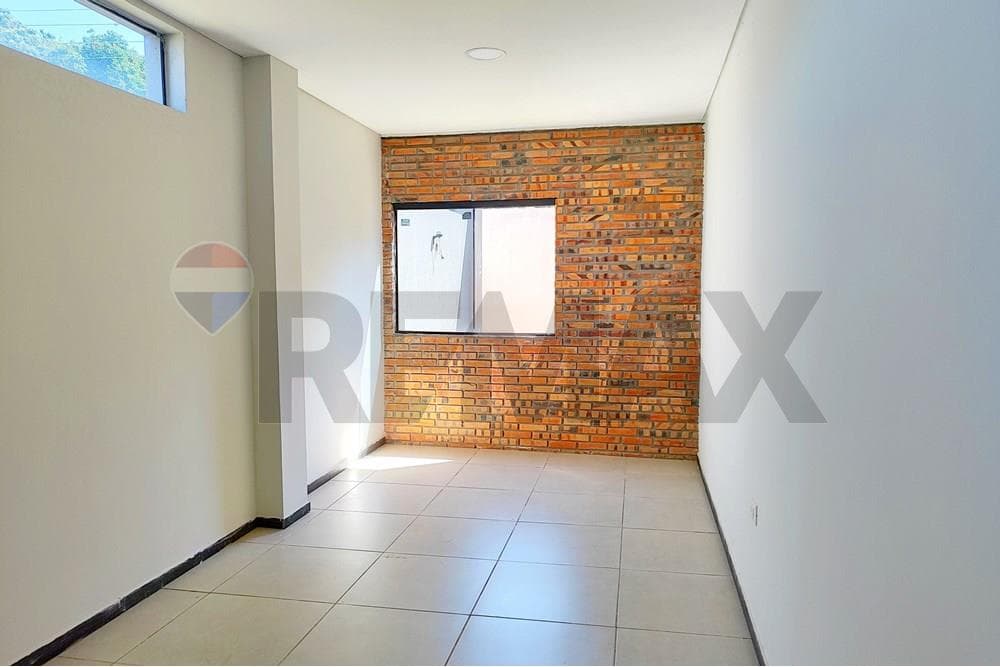 Hermosa Y Espaciosa Casa En Luque, foto 5