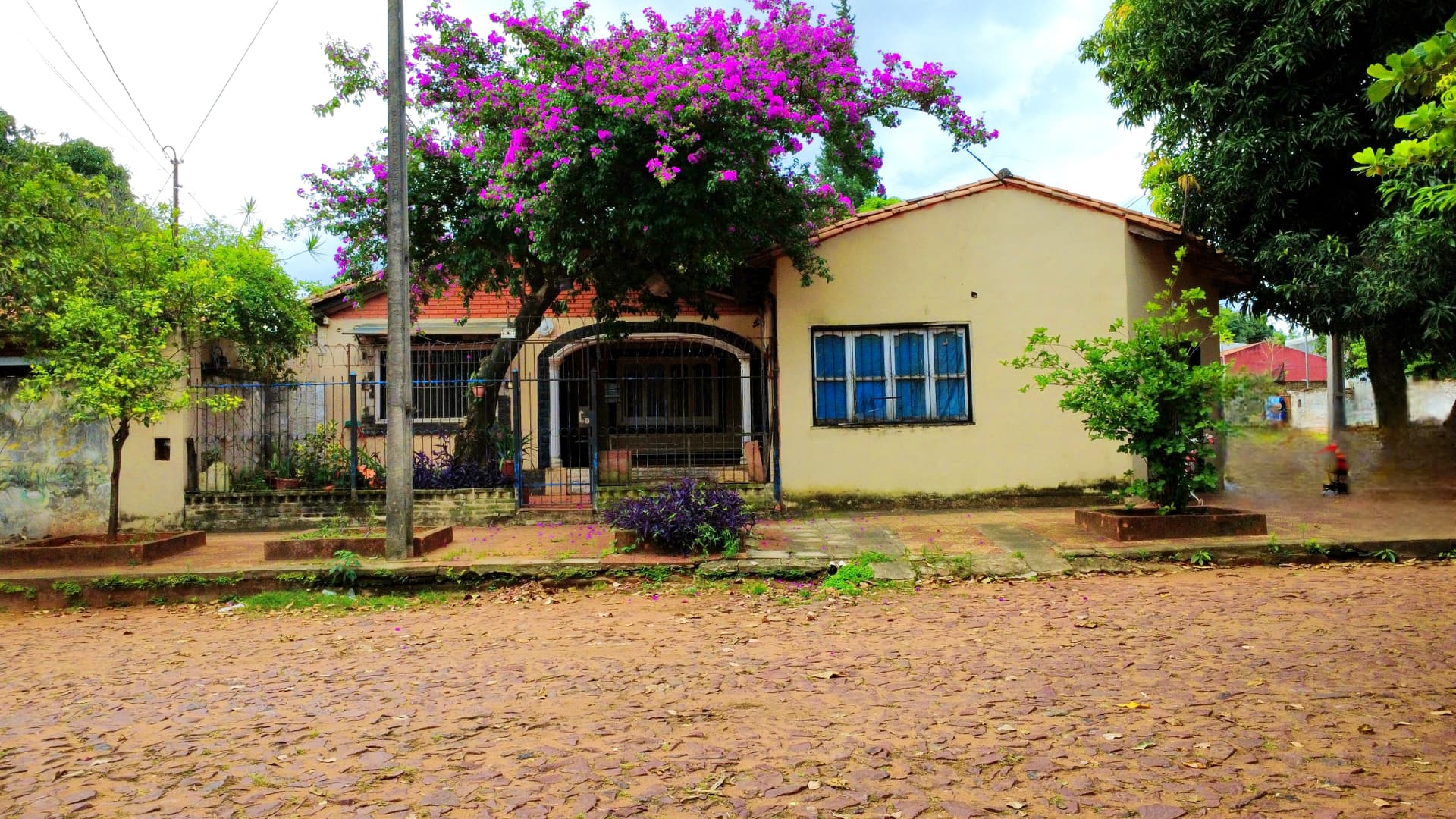 En venta casa en esquina - Ñemby‼️, foto 3