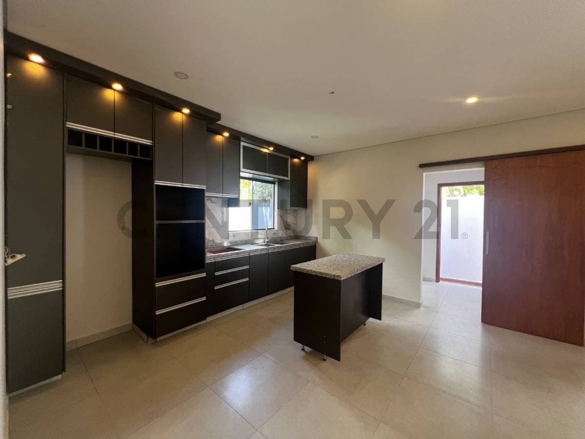 de Casa en Condominio en Luque, Central — foto 3