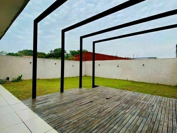 ¡EN VENTA! Hermosa Casa a Estrenar en Luque – Zona Curva Romero, foto 2