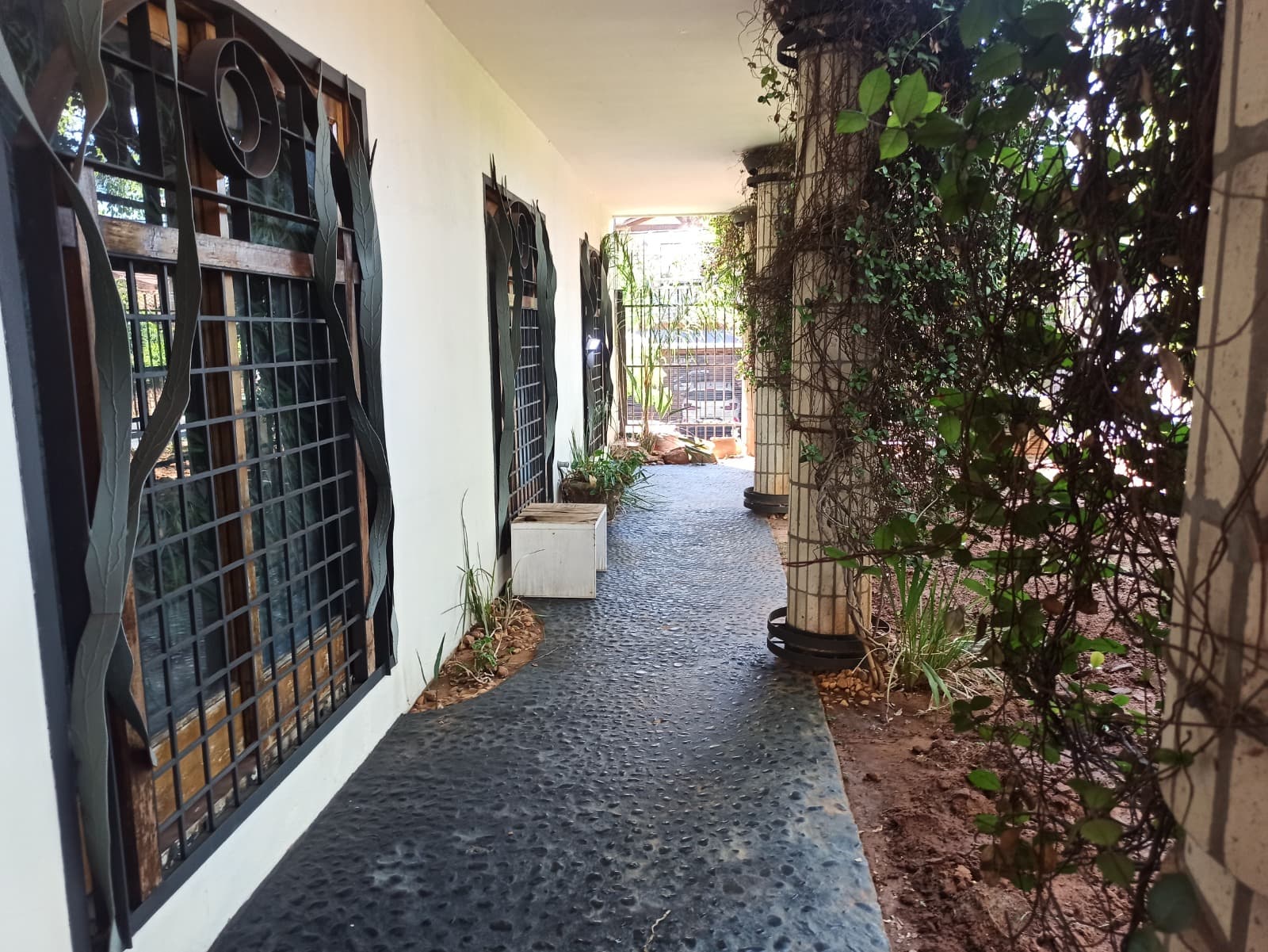 En venta – propiedad en esquina con ubicación estratégica, foto 4
