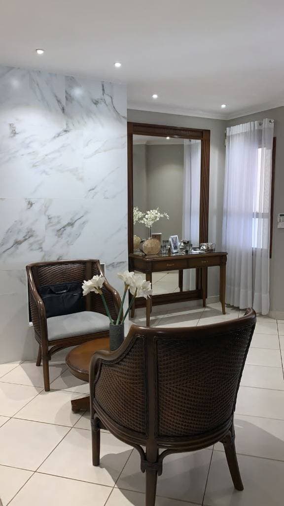 Hermosa residencia en barrio Jara, foto 4