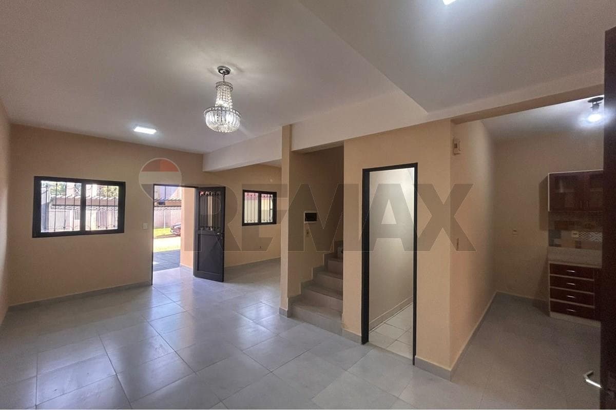 Duplex en San Lorenzo. Zona Pinedo, foto 2