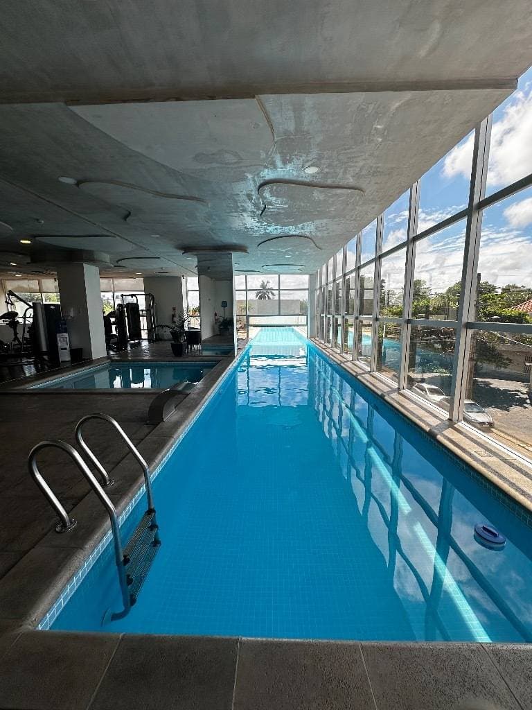 Departamento amoblado en edificio miami Villa Morra, foto 1