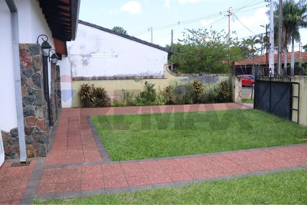 Casa En Venta En El Grupo Habitacional Aeropuerto, foto 2