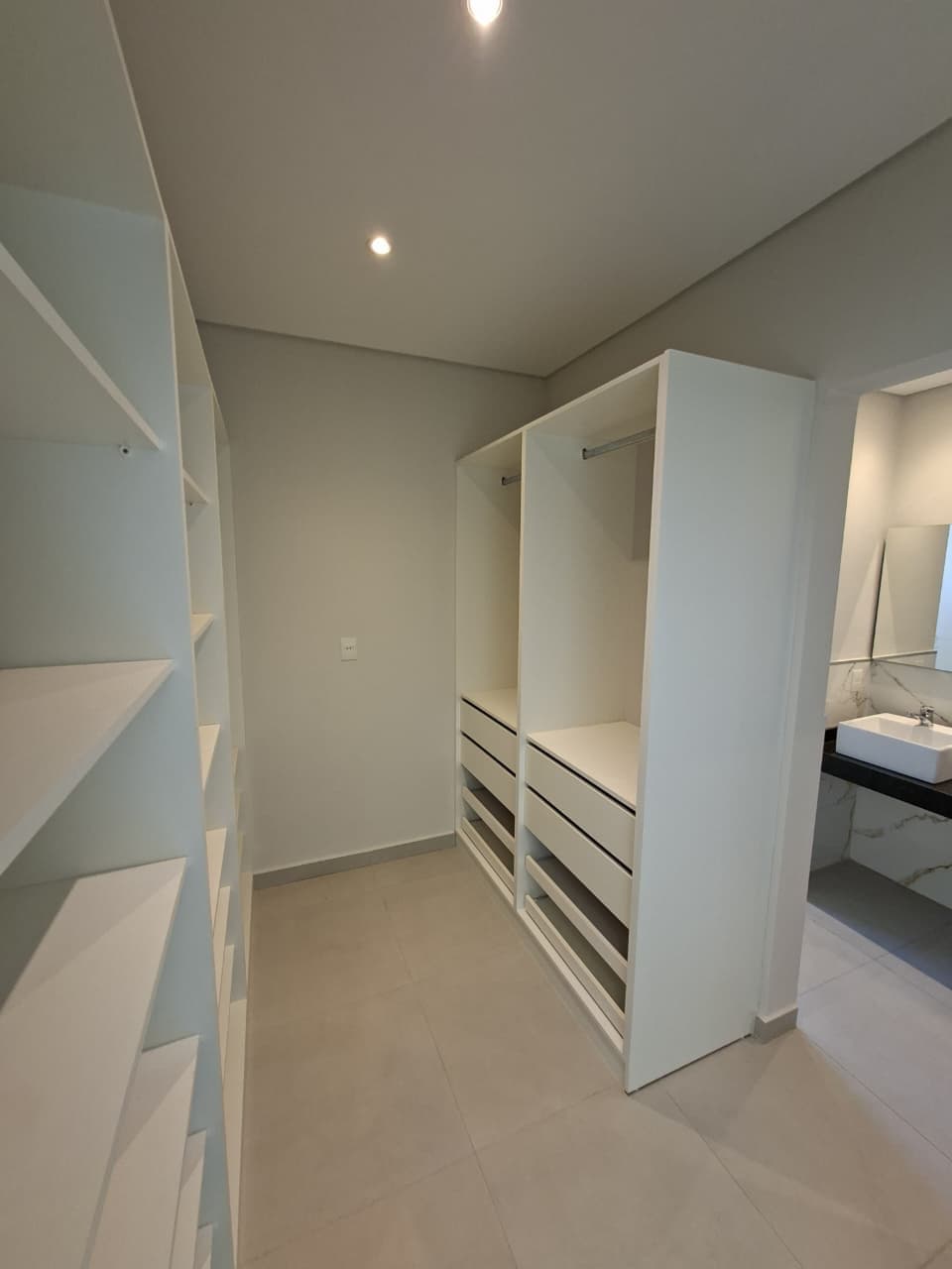 Duplex a estrenar en Luque- zona jardín de oro — foto 3