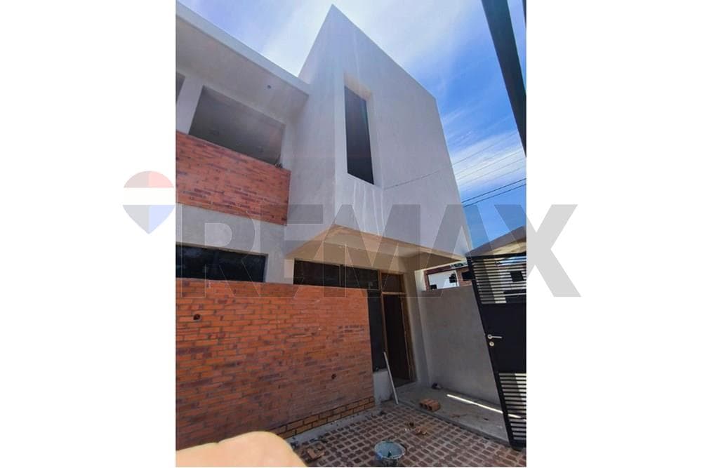Dúplex en venta Lambaré, zona San Roque González