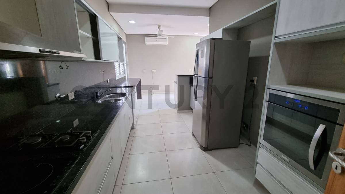 Amplio departamento con 3 suites en av santa teresa, foto 3