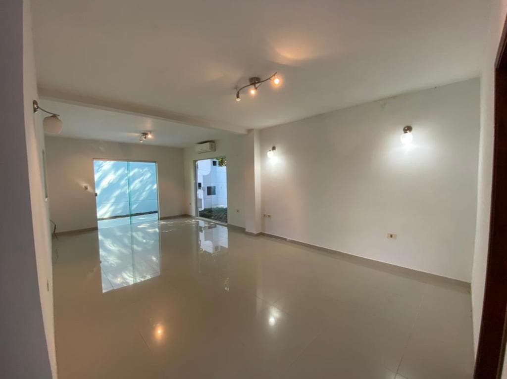 Duplex en el grupo habitacional 3 dormitorios, foto 5