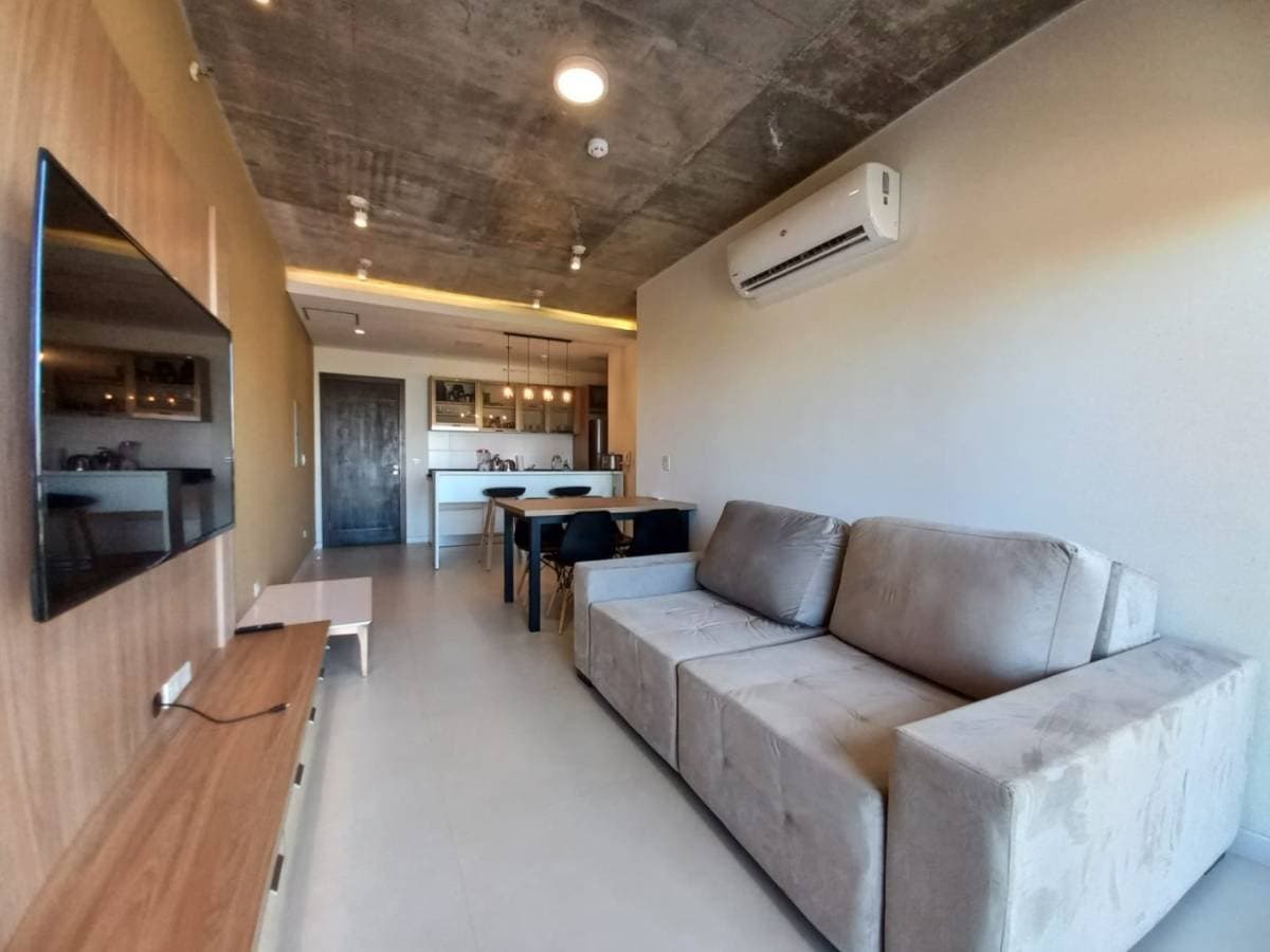 En alquiler departamento de 1 dormitorio amoblado, foto 4