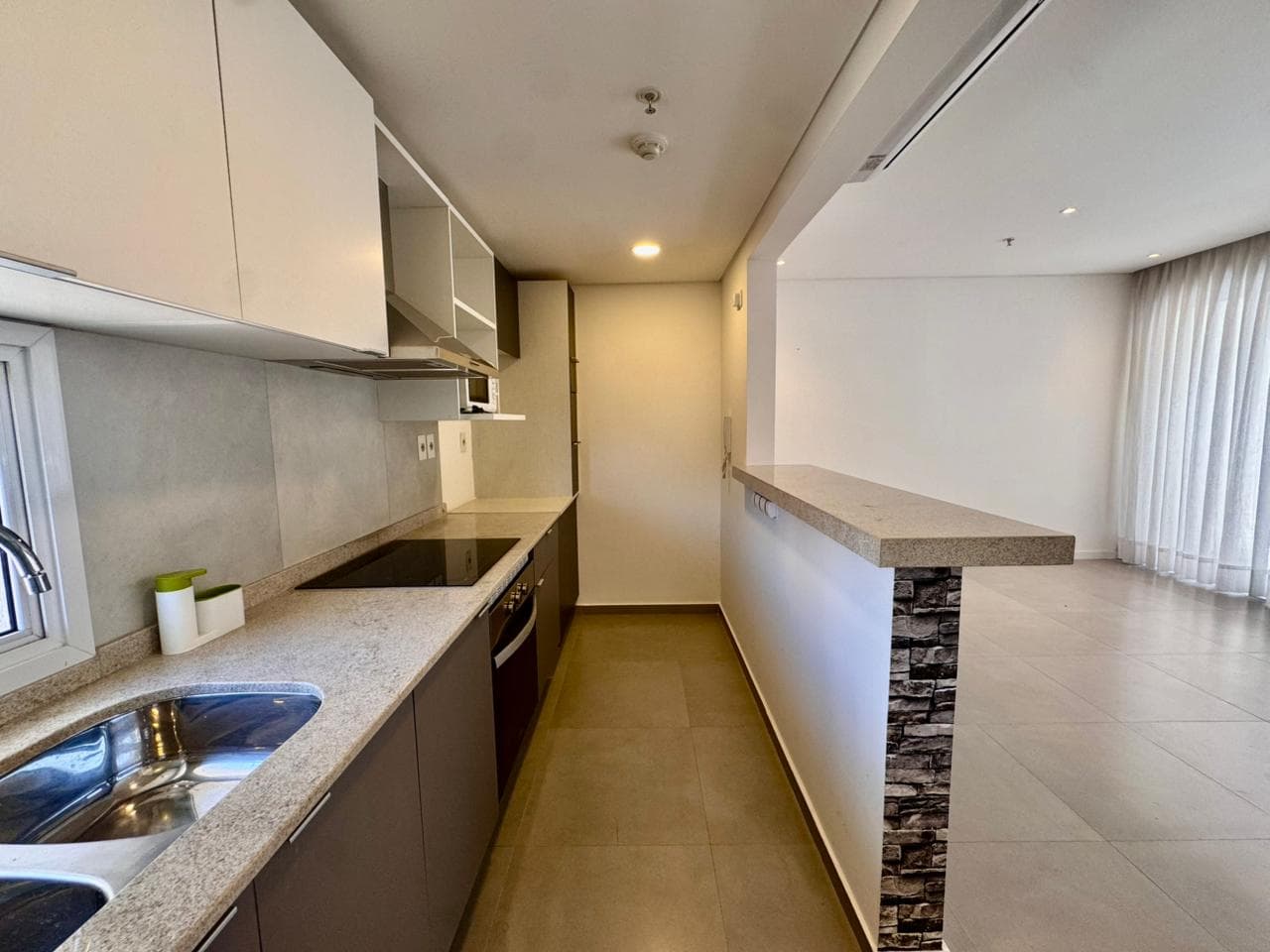 Depto de 89 m2 con 2 Hab y Parrilla en Ventura Carmelitas a 3 min del Shopping, foto 4