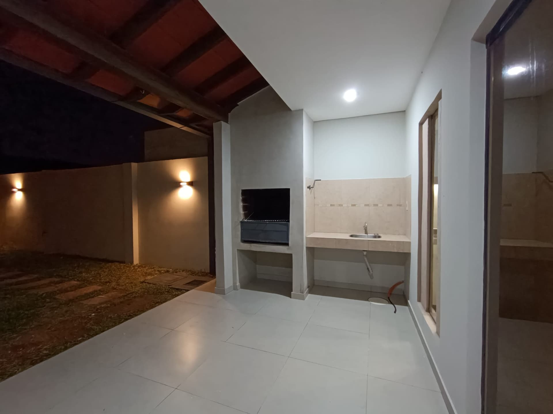 En alquiler – dúplex de 3 habs fdo. De la mora – zona laguna grande y libertad