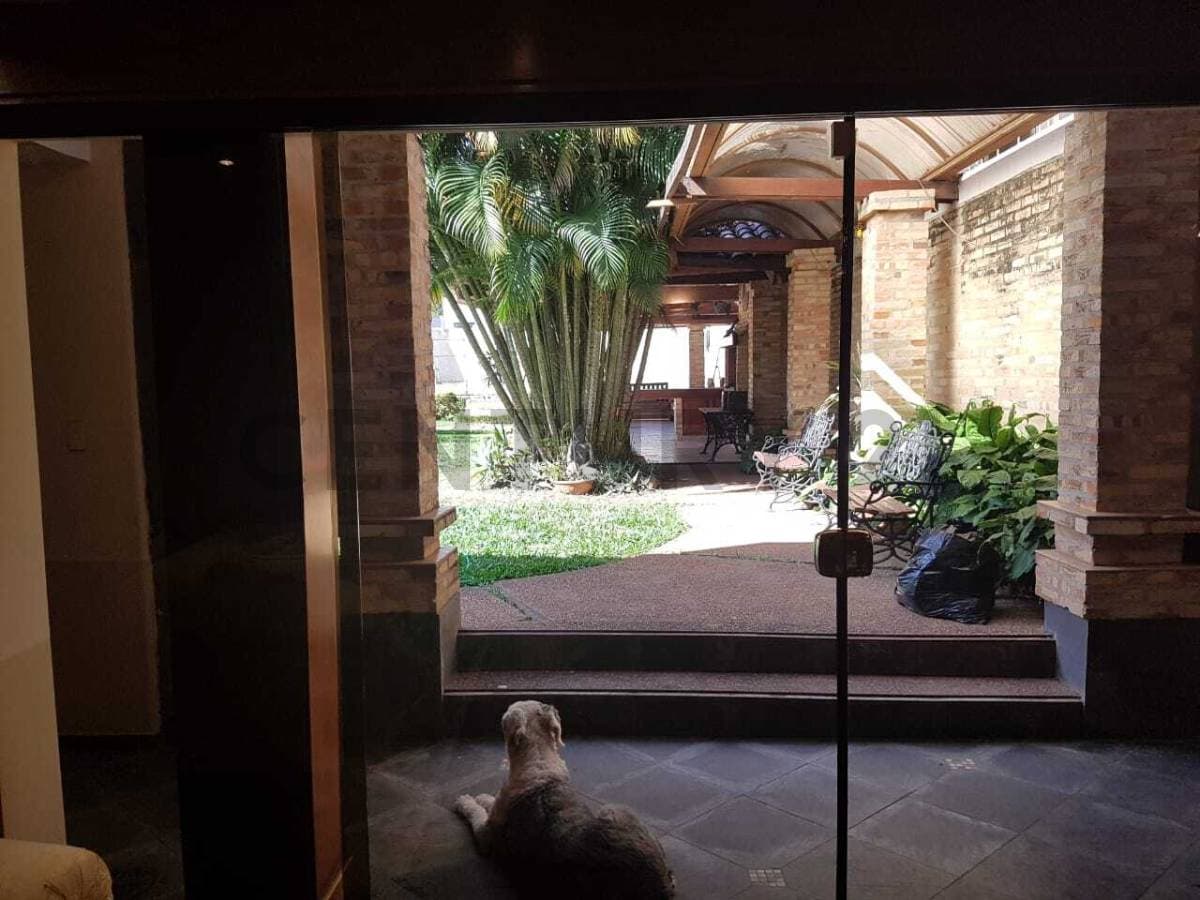 Casa en barrio los laureles — foto 4