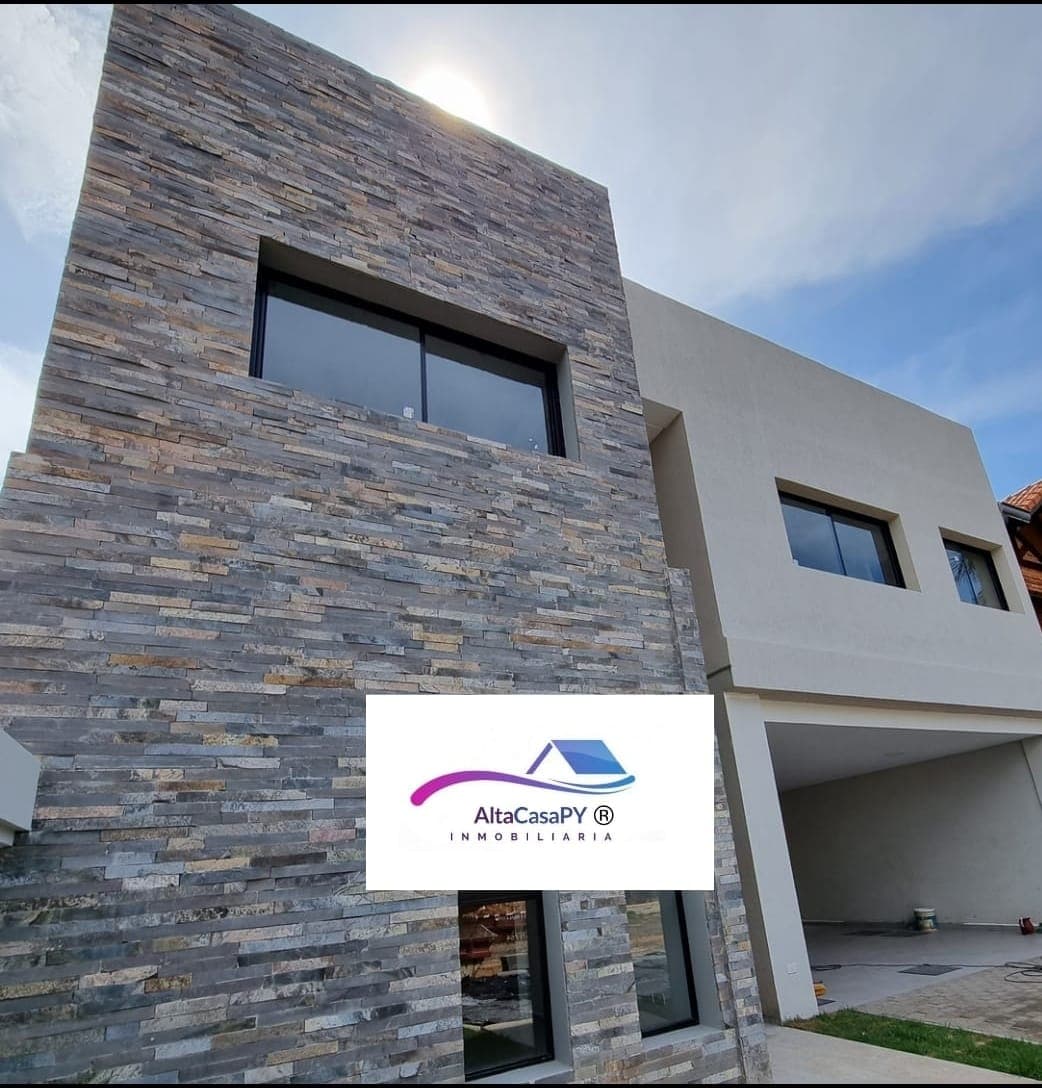 En venta hermosa residencia minimalista a estrenar en bo.mburucuya