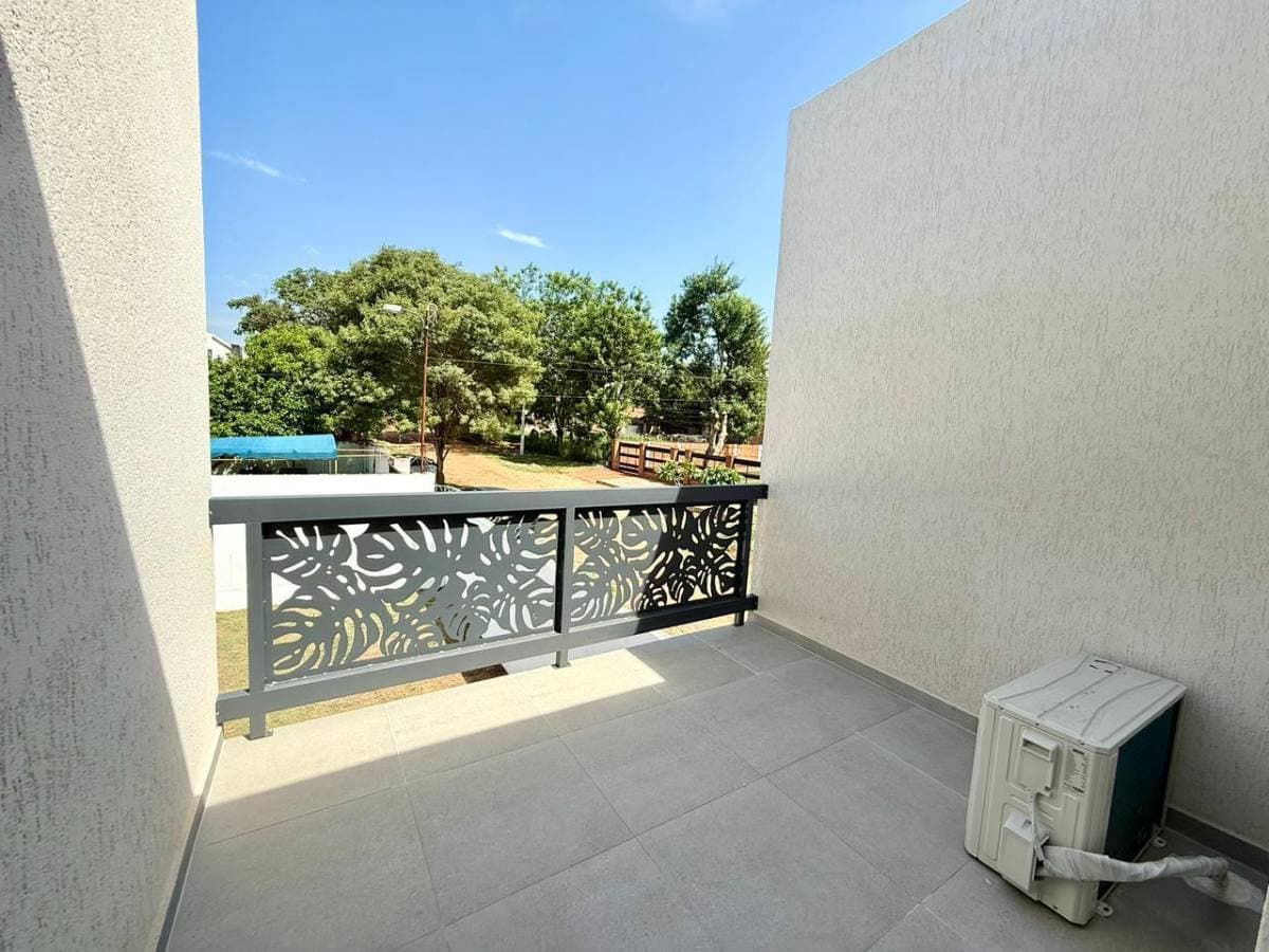 Duplex Premium en Luque Laurelty, foto 5