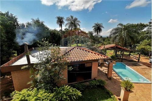 Gran terreno de 3 hectareas con casa quinta en aregua, foto 3