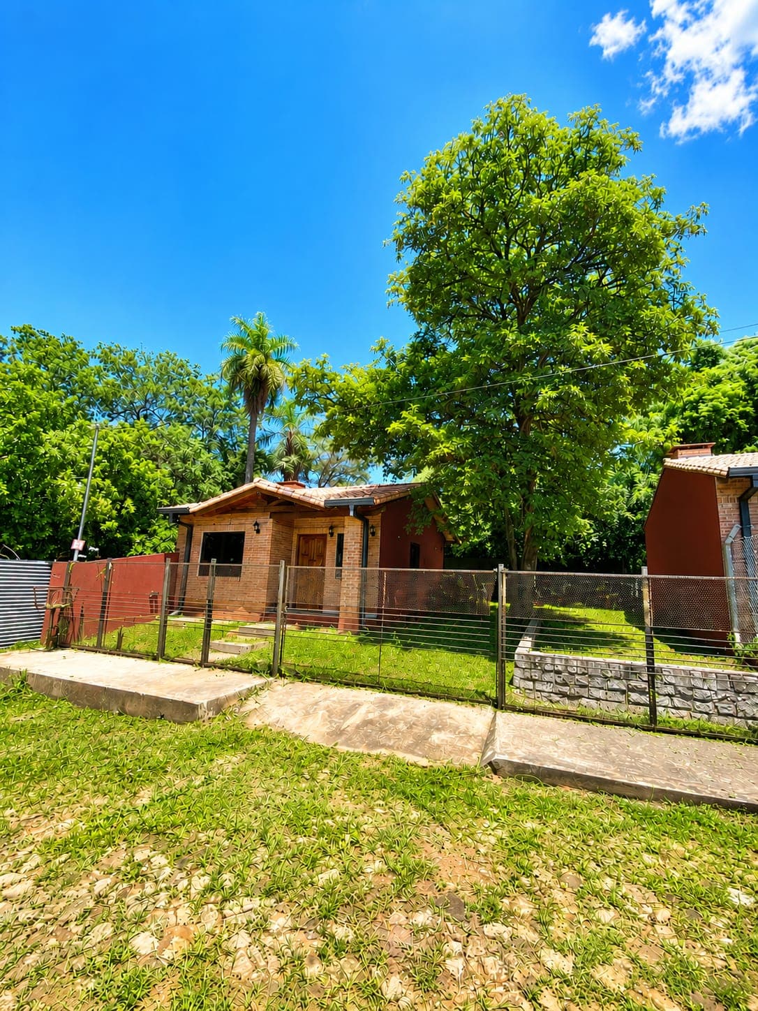 Vendo casa en Luque marin kaaguy