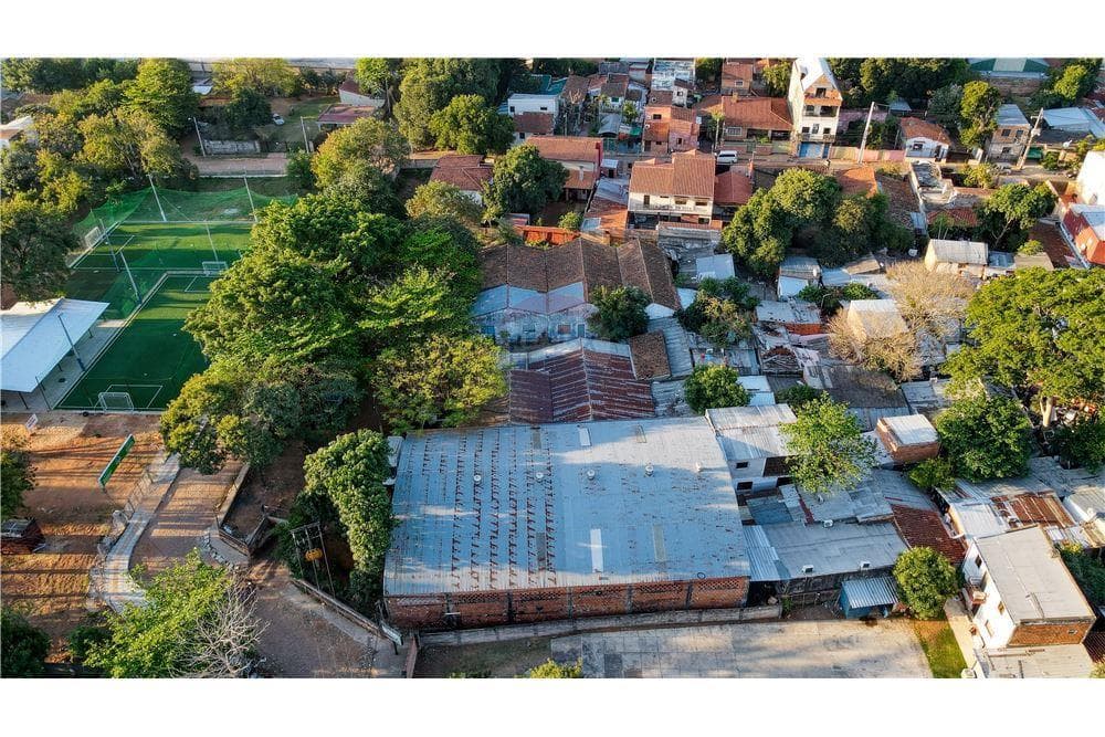 Terreno Estratégico de 2.210 m2 en Barrio San Vicente - Frente de 70 metros — foto 4