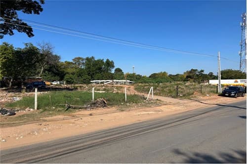 Terreno estratégico de 3.120 m² en esquina sobre av. Perón, foto 5
