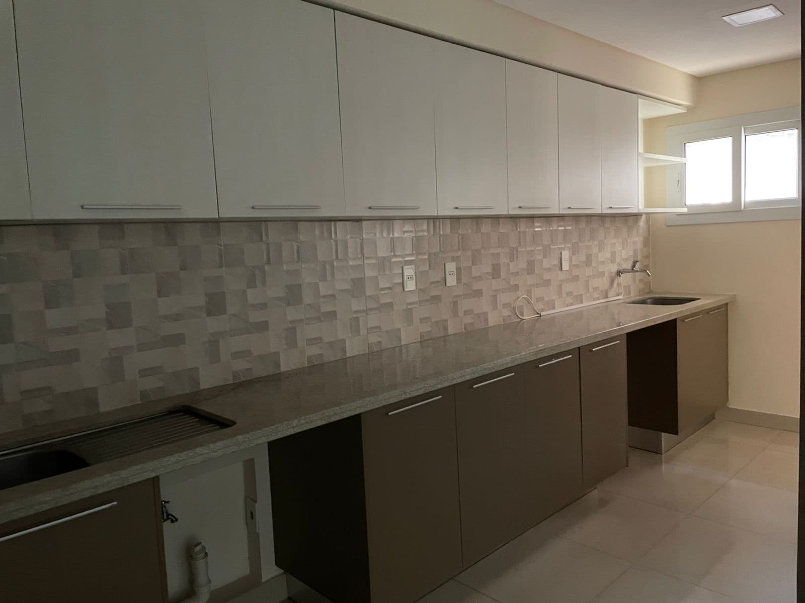 dpto de 3 habitaciones zona Villa Morra, foto 3