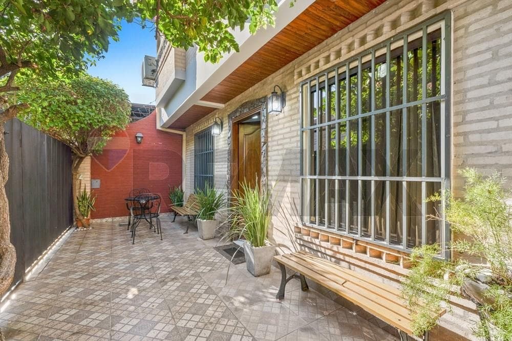 Alquilo dúplex en Barrio Bernardino Caballero