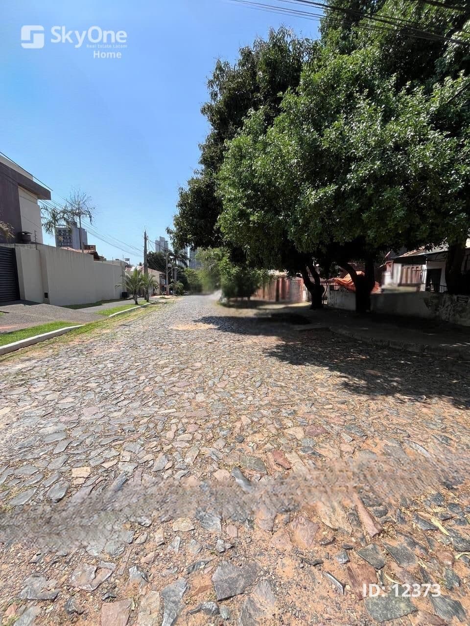 Terreno en esquina barrio mburukuja, foto 2