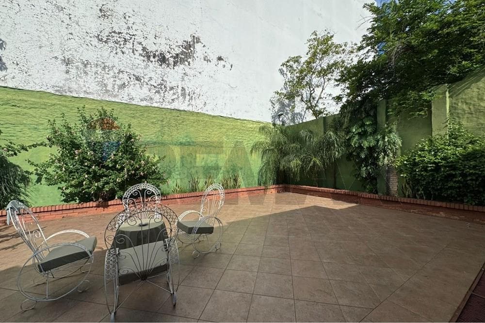 Casa en barrio Jara, foto 3
