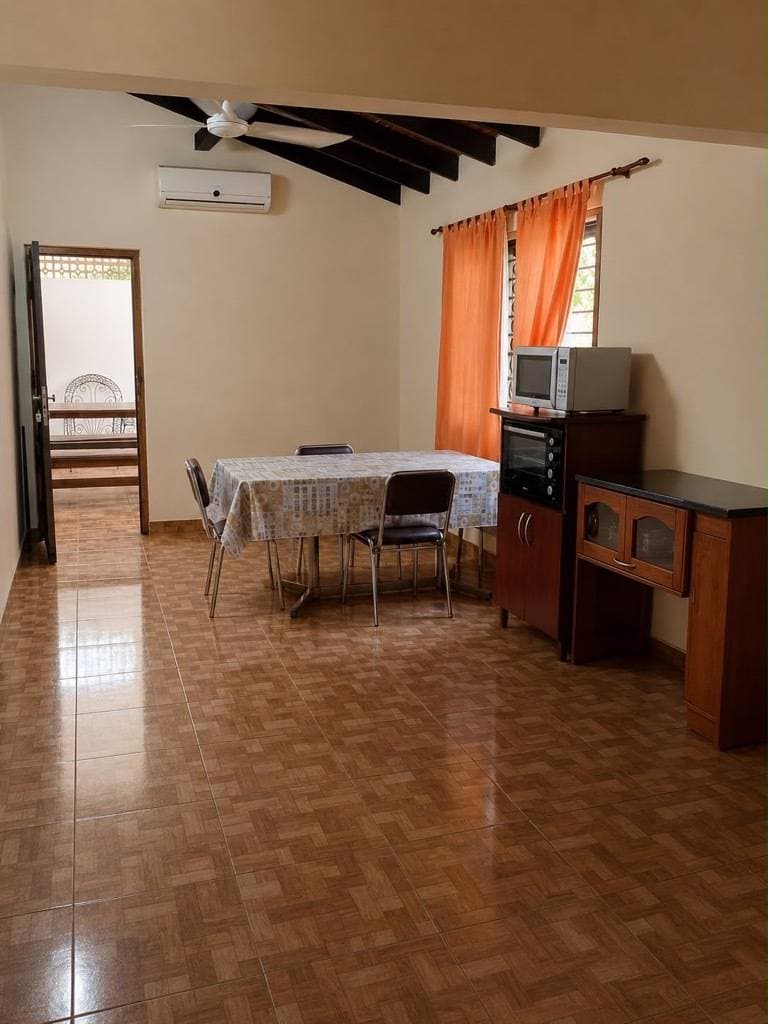 Casa de 2 dormitorios en San Lorenzo, foto 2
