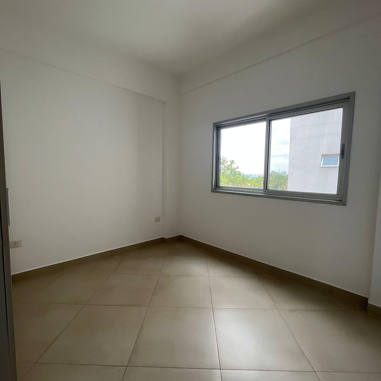 Departamento de dos dormitorios zona bcp, foto 3