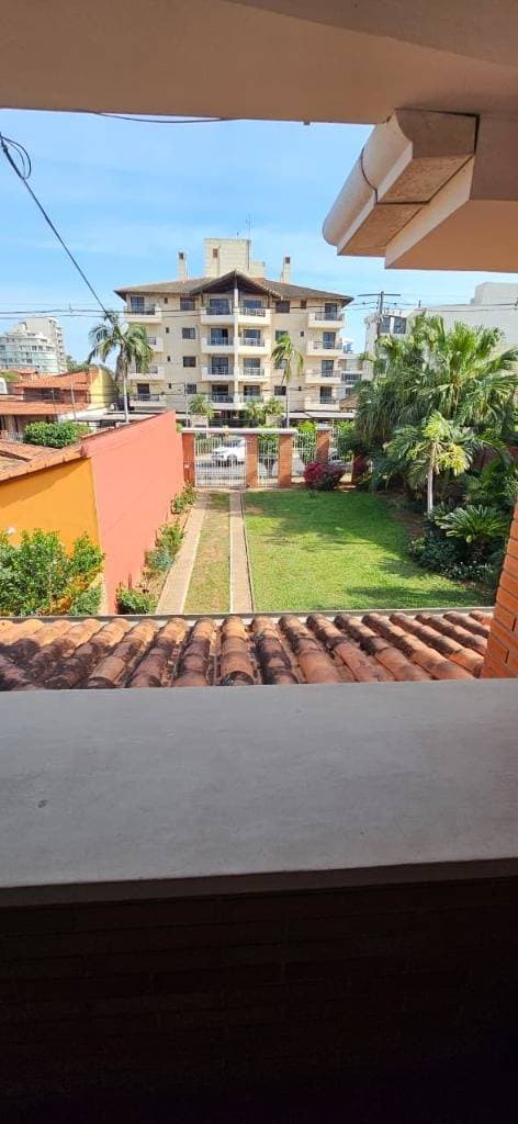 Casa en barrio Herrera -asuncion, foto 3