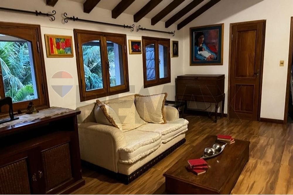 Casa - Alquiler - Villa Aurelia, Paraguay, foto 3