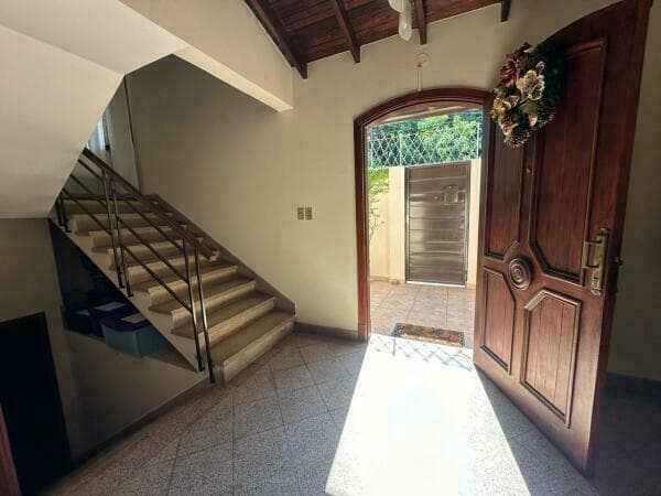 Residencia en Lambare, a 2 cuadras y medias de la Av Perón, foto 2