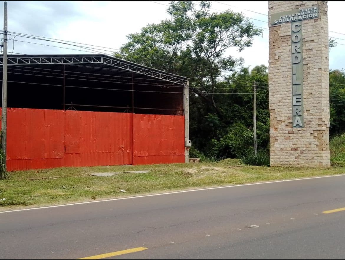 tinglado en San Bernardino sobre Guillermo Nauman, foto 1