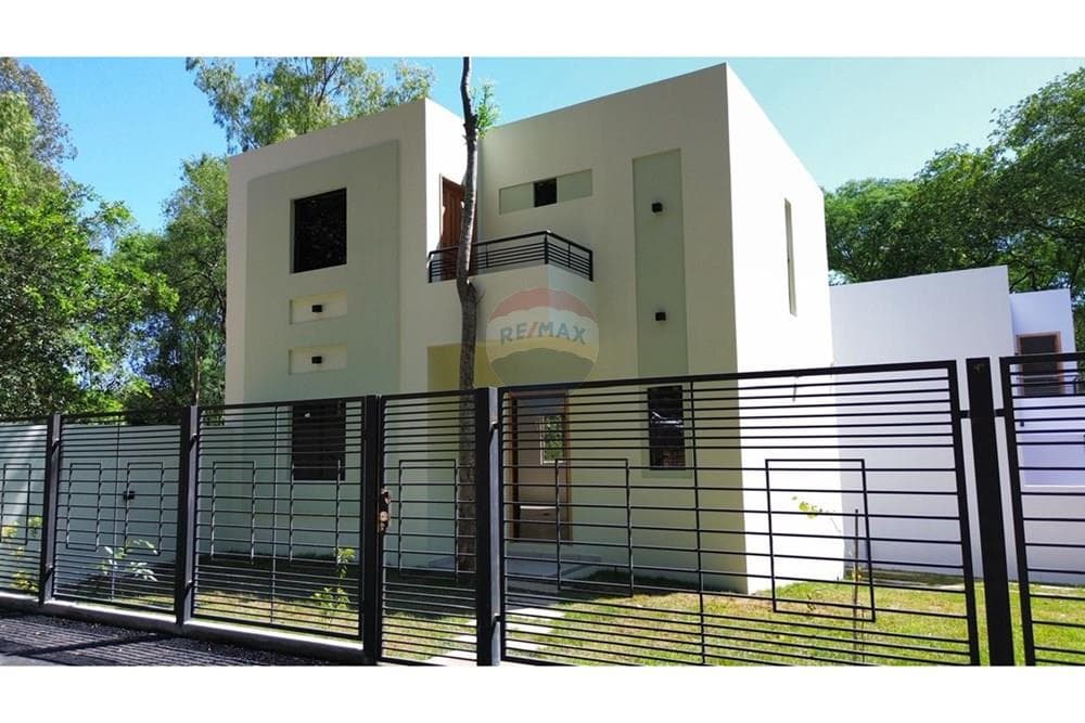 Casa Venta Luque Barrio Abierto Paraiso, foto 2